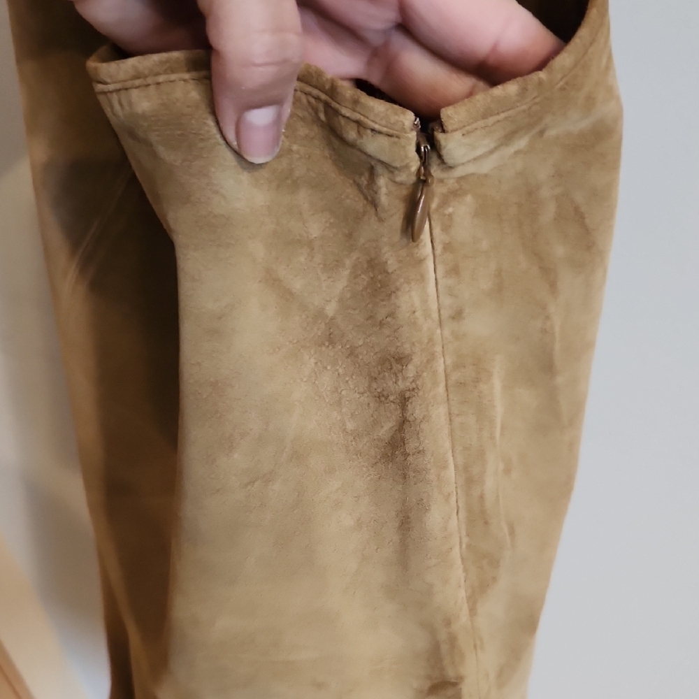 Eddie Bauer Brown A-Line Suede Skirt - Picture 4 of 4